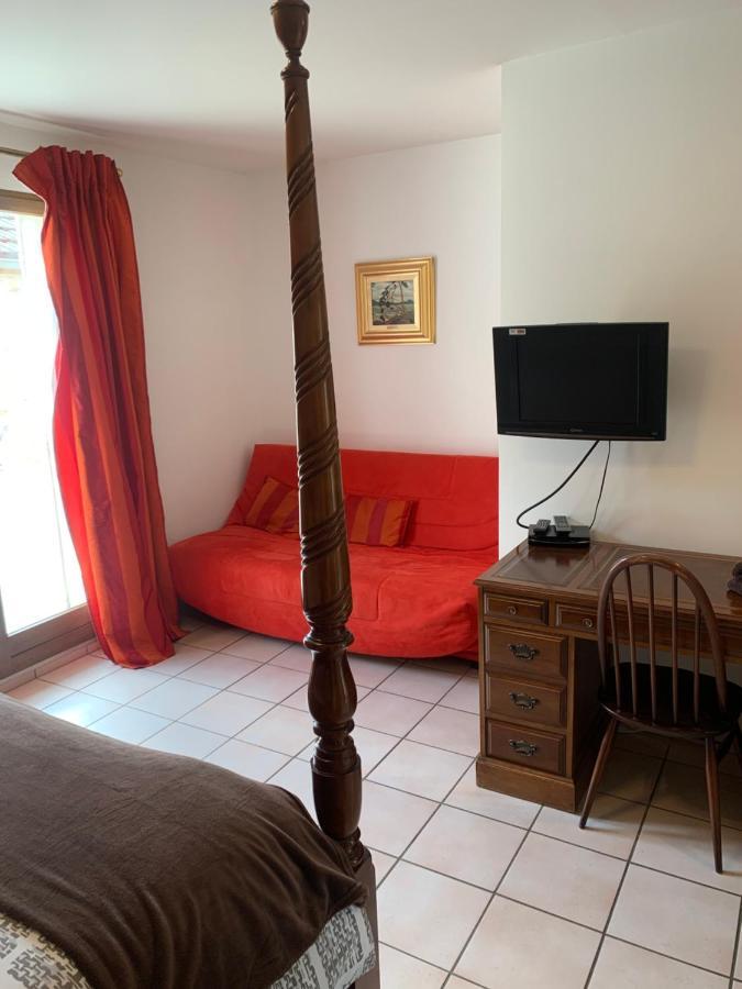 Le Saint-Hilaire Bed & Breakfast Eksteriør bilde